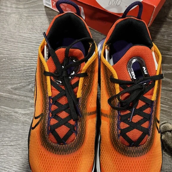 Nike Orange and Purple Athletic Shoes - Picture 3 of 4